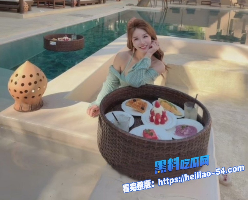 抖音网红刘欣玥私密视频全网疯传清纯甜妹沉浸式口交勾引女上位疯狂榨精3