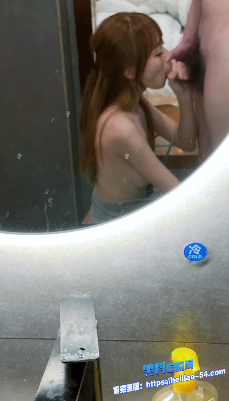 抖音网红刘欣玥私密视频全网疯传清纯甜妹沉浸式口交勾引女上位疯狂榨精5