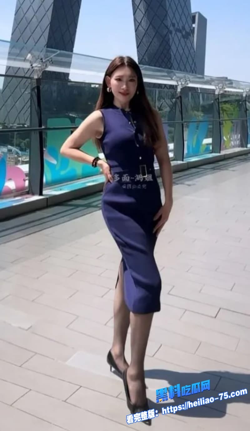 巨屌猛男双飞极品少妇视频流出身穿性感黑丝各种姿势疯狂榨精奶子乱晃诱惑十足3 巨屌猛男双飞极品少妇视频流出身穿性感黑丝各种姿势疯狂榨精奶子乱晃诱惑十足3