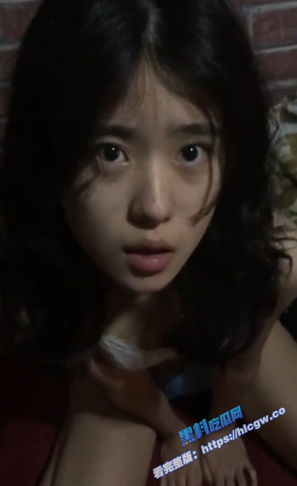 高颜值极品反差嫩模 被大哥重金拿下 口交的样子十分甜美 清纯小母狗被大哥无套爆操嫩穴！图11
