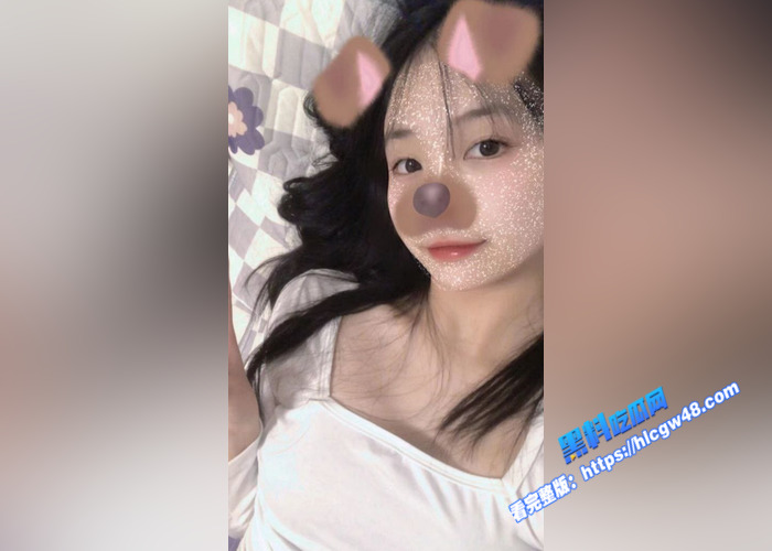 武汉大学校花 董逸琪 被富哥包养 在家掰开小穴 自拍视频发给富哥 没想到校花私下这么反差5 武汉大学校花 董逸琪 被富哥包养 在家掰开小穴 自拍视频发给富哥 没想到校花私下这么反差5