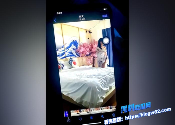 北京舞蹈艺术生身材极品外围兼职视频遭曝光大奶子不敢想象能长在如此纤细的身体上被金主按着头深喉强行乳交 1