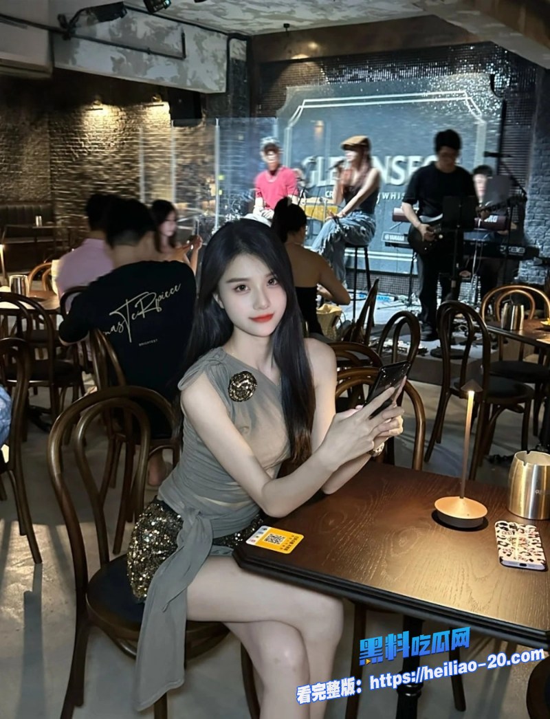上海台球甜心钟意萱清纯助教变约炮女王5000块就能征服翘臀嫩穴后入时如母狗一般摇尾乞怜 4 上海台球甜心钟意萱清纯助教变约炮女王5000块就能征服翘臀嫩穴后入时如母狗一般摇尾乞怜 4