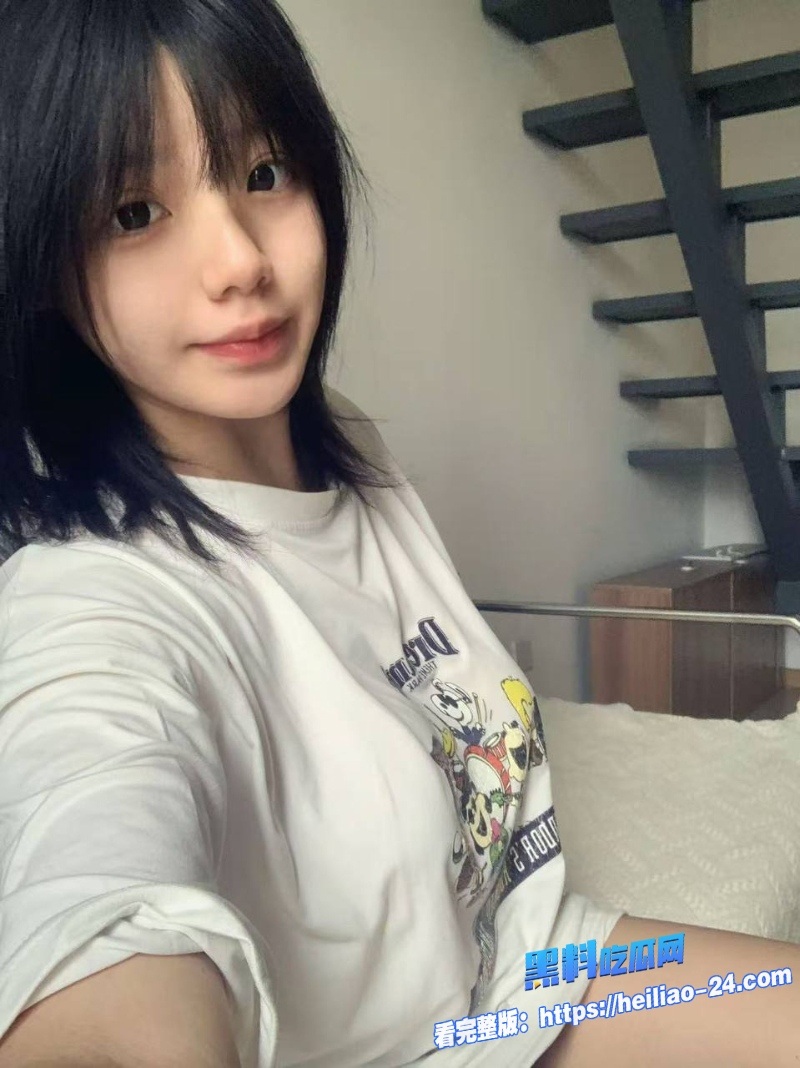 滨州学院反差母狗王佳颖网上聊骚高铁厕所脱衣露乳房间自慰视频曝光这身材顶到爆 2