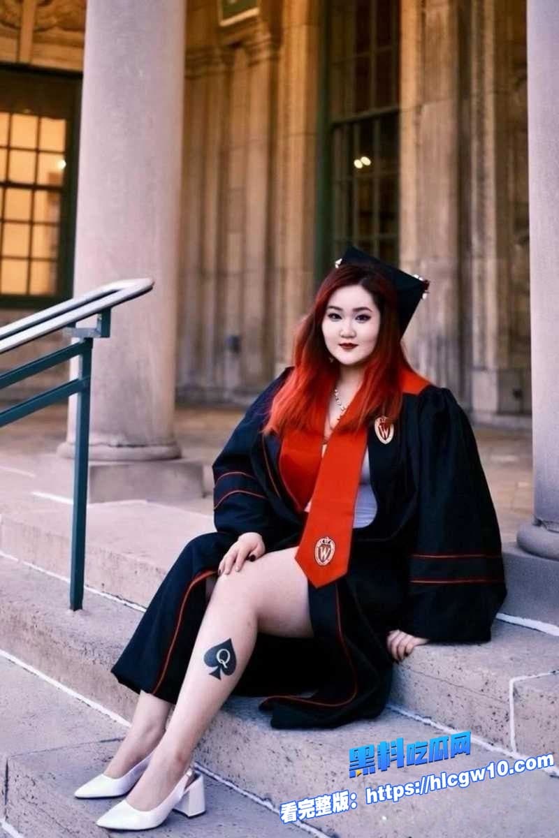 北美留学生caroline王冰萱因牢A三通一达言论破防公开辱骂不料被扒出媚黑约炮视频9 北美留学生caroline王冰萱因牢A三通一达言论破防公开辱骂不料被扒出媚黑约炮视频9