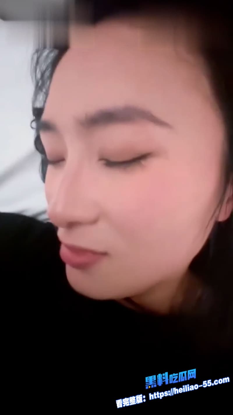 快手网红秦皇岛小九被榜一大哥调教成贱母狗后期忘恩负义大哥怒曝性爱视频13