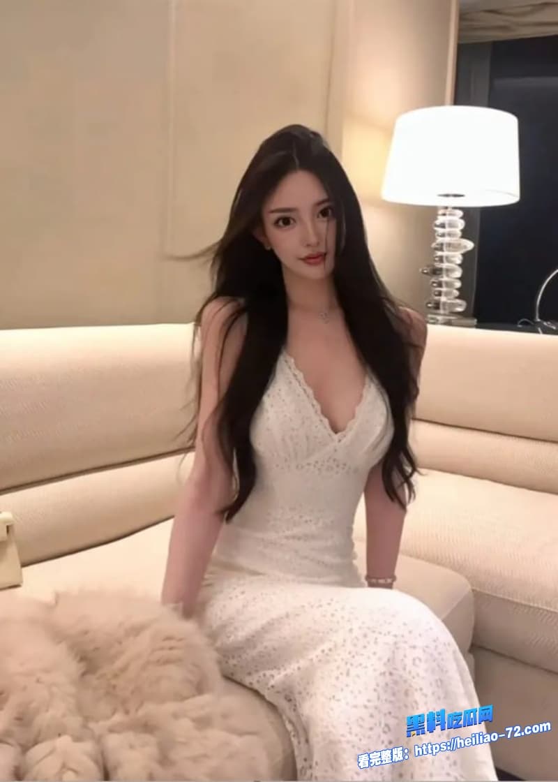 极品清纯少女身穿性感白丝主动骑乘巨屌上狂摇骚穴被浓精灌满2 极品清纯少女身穿性感白丝主动骑乘巨屌上狂摇骚穴被浓精灌满2