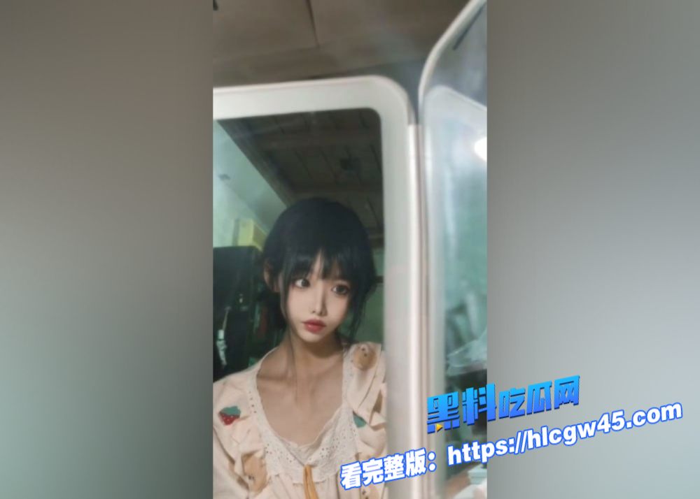 抖音20万粉丝擦边网红大龙卷师178长腿小萝莉定制福利泄密各种挑逗上演致命诱惑 8 抖音20万粉丝擦边网红大龙卷师178长腿小萝莉定制福利泄密各种挑逗上演致命诱惑 8
