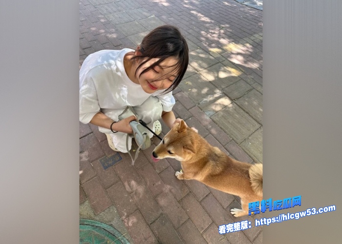 云盘泄密20岁清纯校园女神标准的初恋脸白月光粉粉嫩嫩的少女胴体被无套插入着实令人羡慕 图2WH700x500px