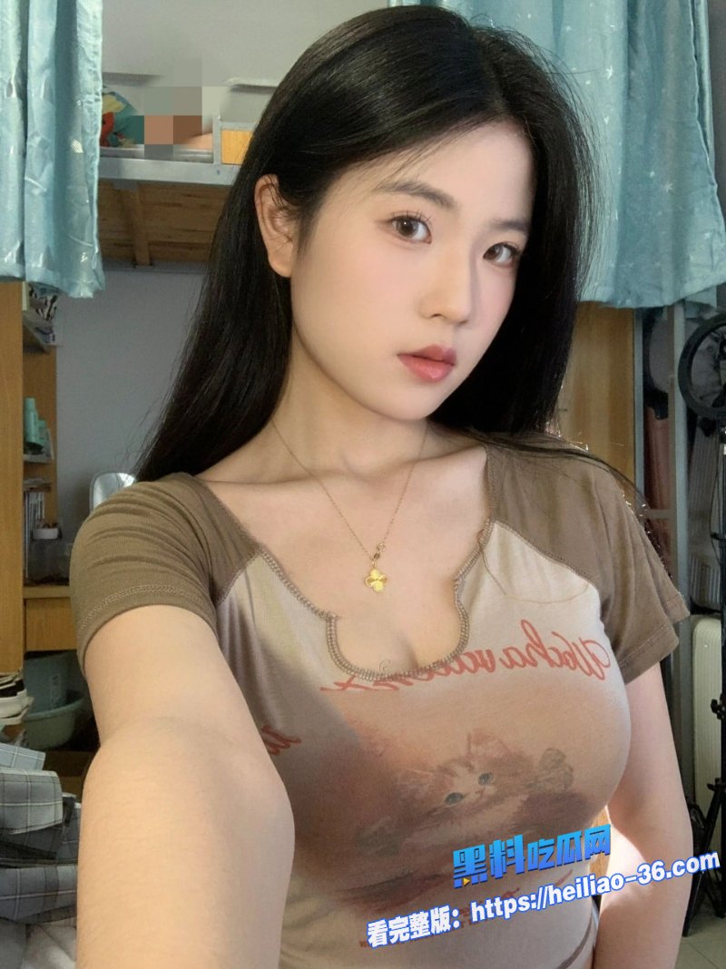 海角乱伦粉嫩妹妹酒后被强上刚开始拼命抗拒最后用视频胁迫彻底屈服1