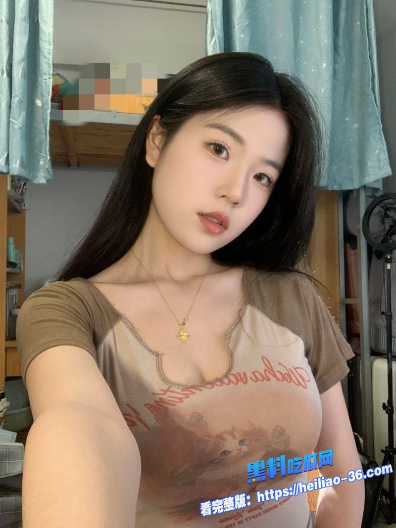 海角乱伦粉嫩妹妹酒后被强上刚开始拼命抗拒最后用视频胁迫彻底屈服2