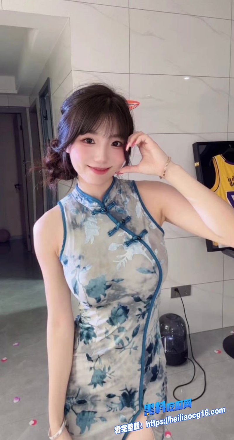 抖音百万粉网红 Sunny77 早期约炮视频被扒出 巨屌金主后入疯狂蹂躏她 嫩穴被抽插到白浆直流！2