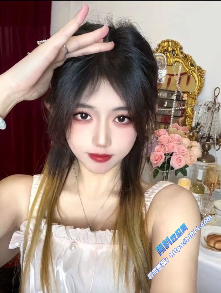 高颜值美女 沦为富二代的玩物 被各种调教用假鸡吧强制插小穴 浑身抽搐 最后还要深喉口爆！1