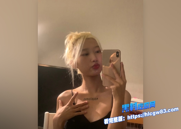 金发丸子头美女与男友开房视频泄漏肤白貌美极品难遇二人激情性爱大屌狂操小穴白浆横流骚水不断12 金发丸子头美女与男友开房视频泄漏肤白貌美极品难遇二人激情性爱大屌狂操小穴白浆横流骚水不断12