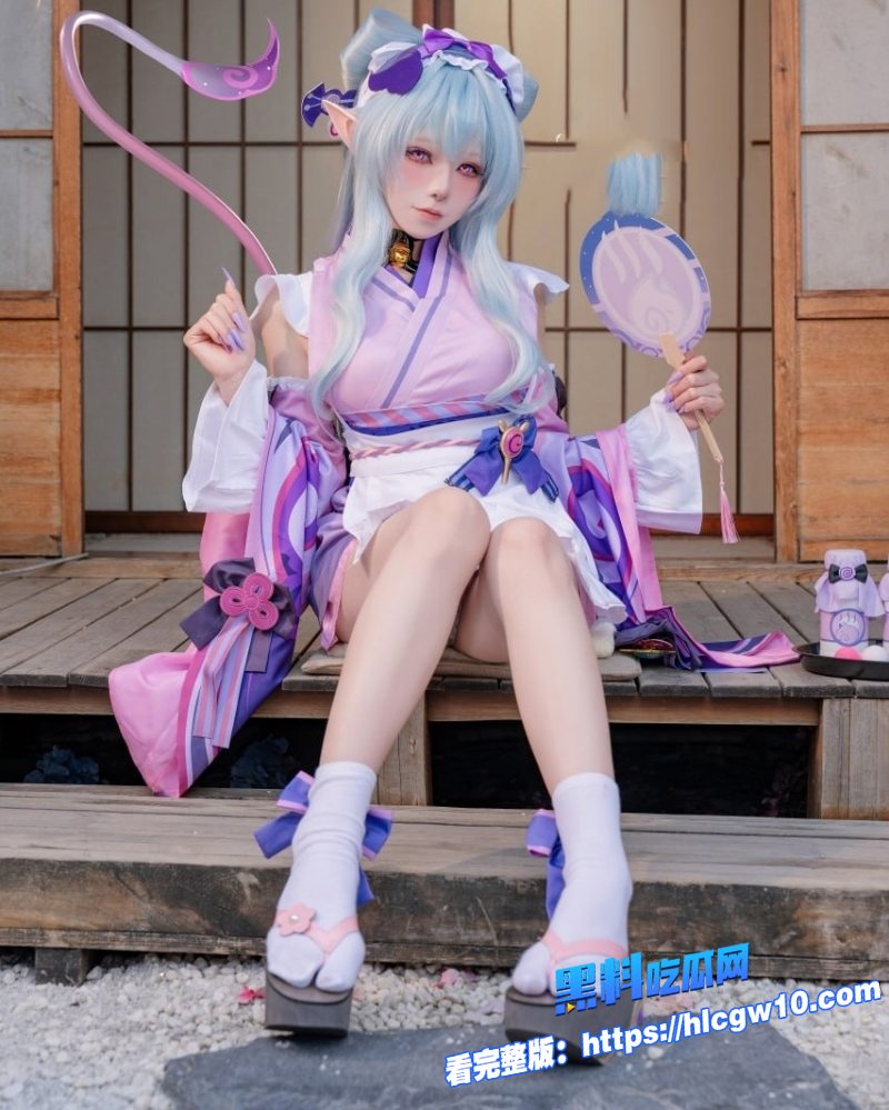 极品福利姬咬一口兔娘ovo制服cosplay化身性感兔系女神3