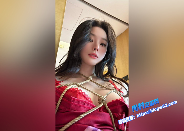 极品高颜值IG网红 小逗逗 最新大尺度福利作品流出 厕所尿尿被偷拍 随后疯狂勾引诱惑偷拍者 骚气十足2 极品高颜值IG网红 小逗逗 最新大尺度福利作品流出 厕所尿尿被偷拍 随后疯狂勾引诱惑偷拍者 骚气十足2