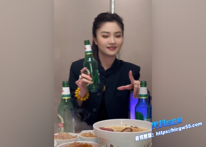 红姐事件炸出抖音真红姐百万粉丝约炮广州金主酒店开房视频曝光精彩对白 图5 红姐事件炸出抖音真红姐百万粉丝约炮广州金主酒店开房视频曝光精彩对白 图5