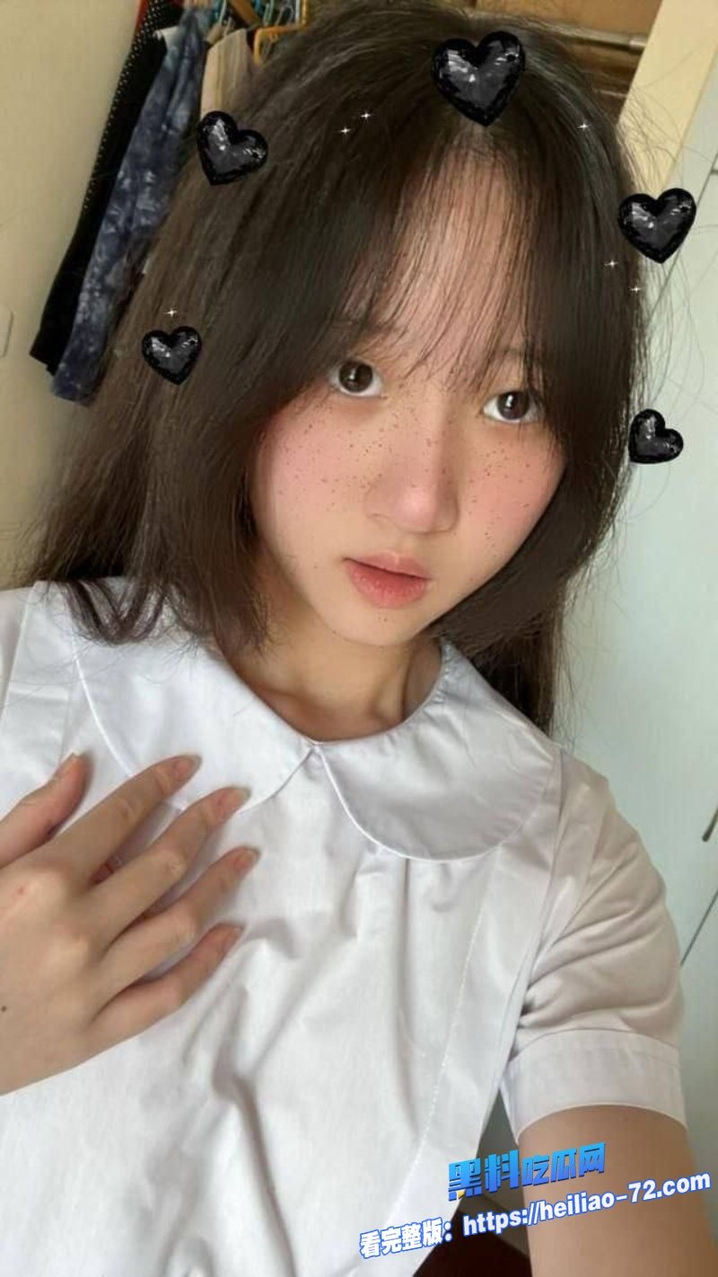 清纯大学生女友出租屋跪舔男友肉棒被调教成淫荡小母狗浪叫求中出1 清纯大学生女友出租屋跪舔男友肉棒被调教成淫荡小母狗浪叫求中出1