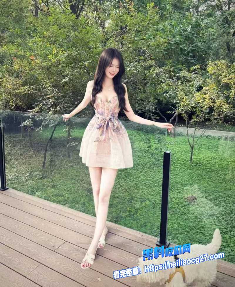 抖音清纯网红萌小栖2