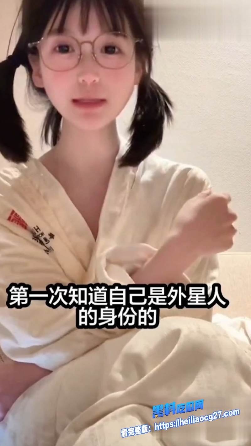 抖音清纯网红萌小栖3