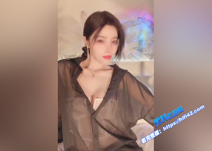 高颜值眼镜御姐 白熙 直播大秀 黑衬衫渔网袜跳蛋自慰 粉嫩小穴淫水都快溢出屏幕了1