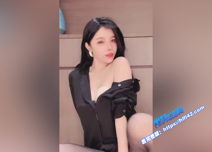 高颜值眼镜御姐 白熙 直播大秀 黑衬衫渔网袜跳蛋自慰 粉嫩小穴淫水都快溢出屏幕了2