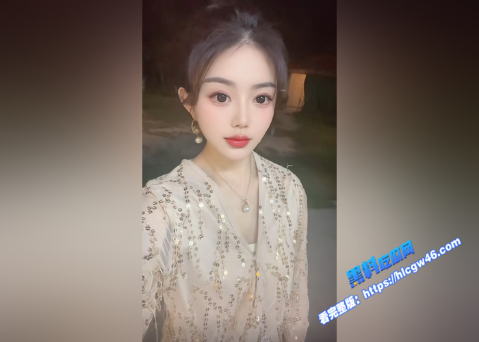 重温经典!抖音网红 1987烧烤 老板娘红板凳直播激情啪啪 巨乳骑乘榨精不断4 重温经典!抖音网红 1987烧烤 老板娘红板凳直播激情啪啪 巨乳骑乘榨精不断4
