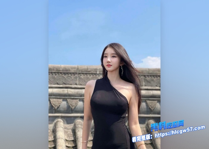 按摩小子上门服务第十期偷拍极品公务员美女做精油spa翘臀下的骚穴肥美诱人按完背部已经淫水泛滥爱液流到床单上 图2 按摩小子上门服务第十期偷拍极品公务员美女做精油spa翘臀下的骚穴肥美诱人按完背部已经淫水泛滥爱液流到床单上 图2