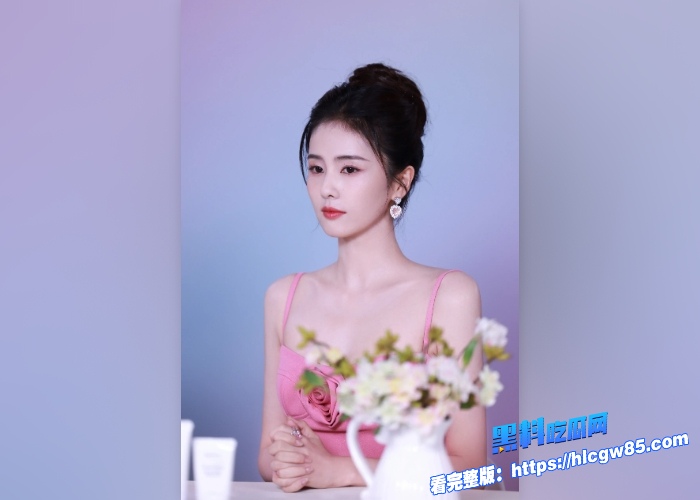 AI明星换脸 白鹿 古装小仙子大秀嫩穴，美乳粉逼古装吃鸡，满足粉丝一切幻想！ 1