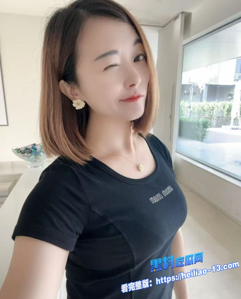 好吃不如饺子好玩不如嫂子美艳嫂子化身成小叔子的性爱玩具4 好吃不如饺子好玩不如嫂子美艳嫂子化身成小叔子的性爱玩具4