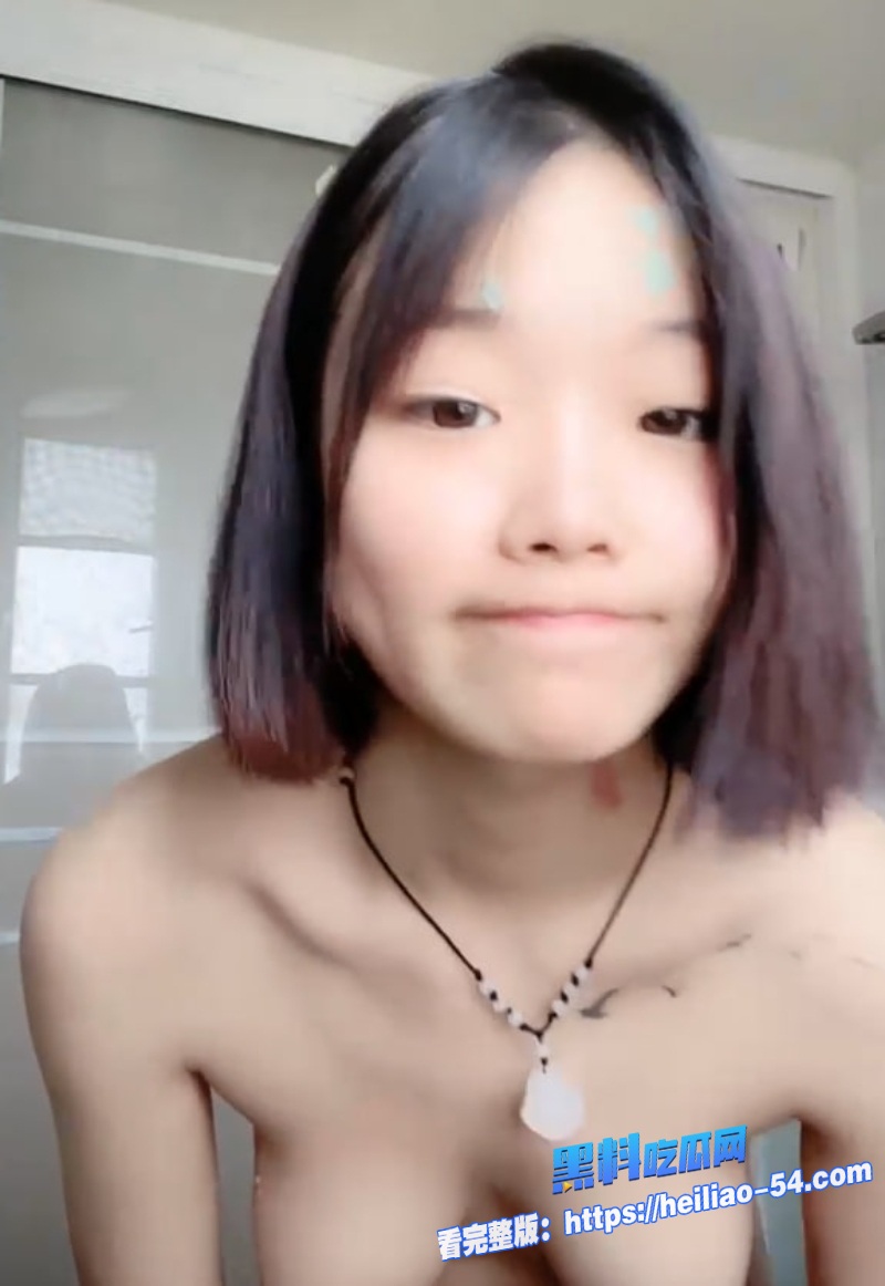 精神小妹可爱珊珊先直播洗澡后直播做爱乖乖女秒变骚浪母狗你顶得住吗1 精神小妹可爱珊珊先直播洗澡后直播做爱乖乖女秒变骚浪母狗你顶得住吗1
