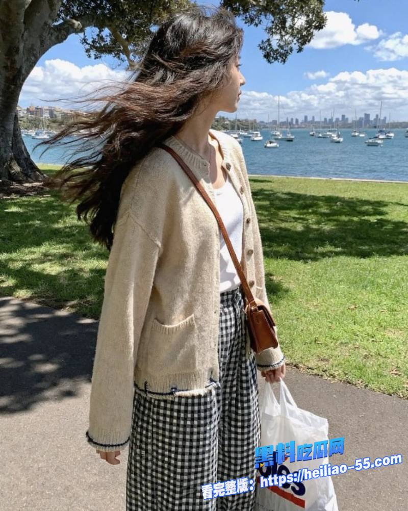 顶级校花女神与大哥直播做爱女上猛干纯欲女神秒变淫娃求精你顶得住吗4