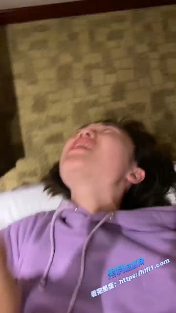 上海商学院哲学老师 张玥媛 反差婊一个 做爱视频流出 被操的表情真的太骚了！5