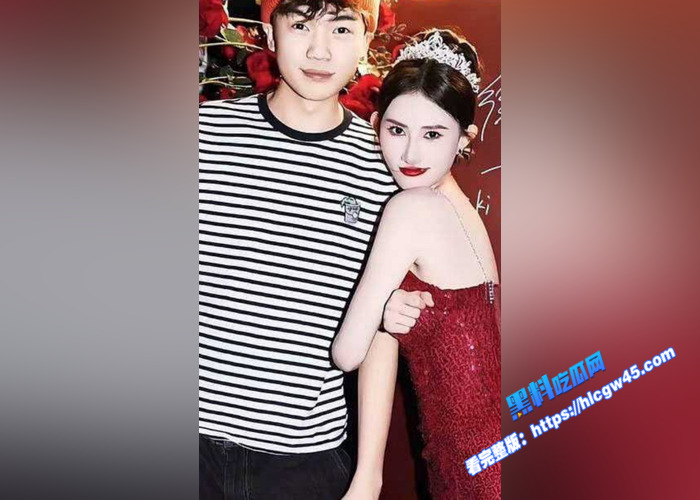 抖音美女网红 尤雾 与富二代男友的激情生活 露脸撅臀被后入爆插 深喉口交表情媚骚至极3 抖音美女网红 尤雾 与富二代男友的激情生活 露脸撅臀被后入爆插 深喉口交表情媚骚至极3