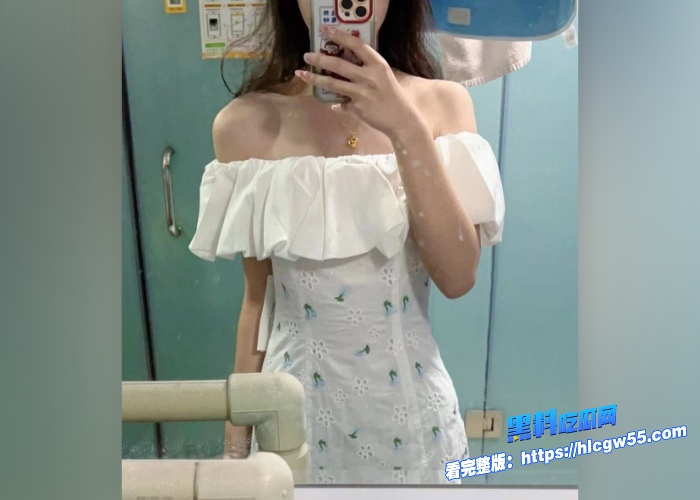 清纯风露脸在校女大学生极度反差拜金空闲时间约炮金主车震口交毒龙调教哪有还有大学生的样子 图5WH700x500px