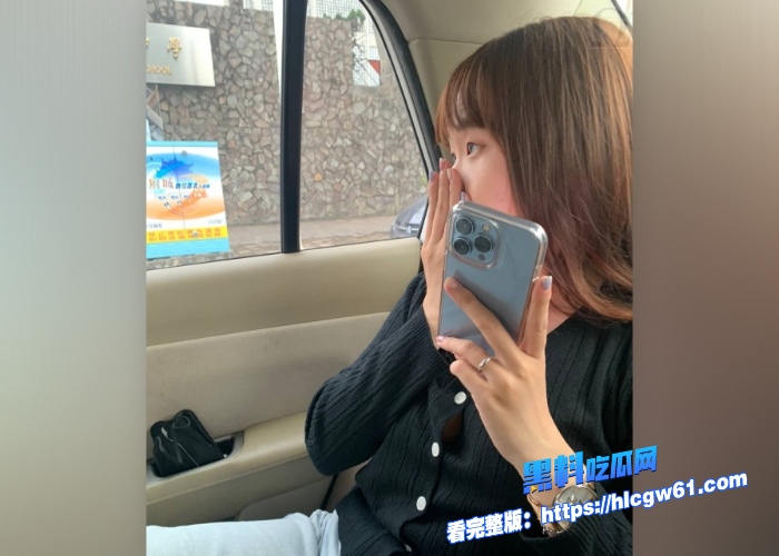 台湾文藻大一新生学妹和男友性爱外流视频长得一般但是够骚啊各种颜射口爆当她母狗一样后入爆操 图1