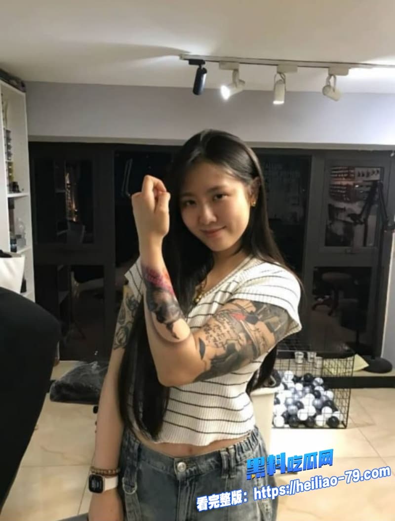 推特网红卯哥电钻门后直接卖自己白虎名器倒模纯欲反差脸看的人根本顶不住5