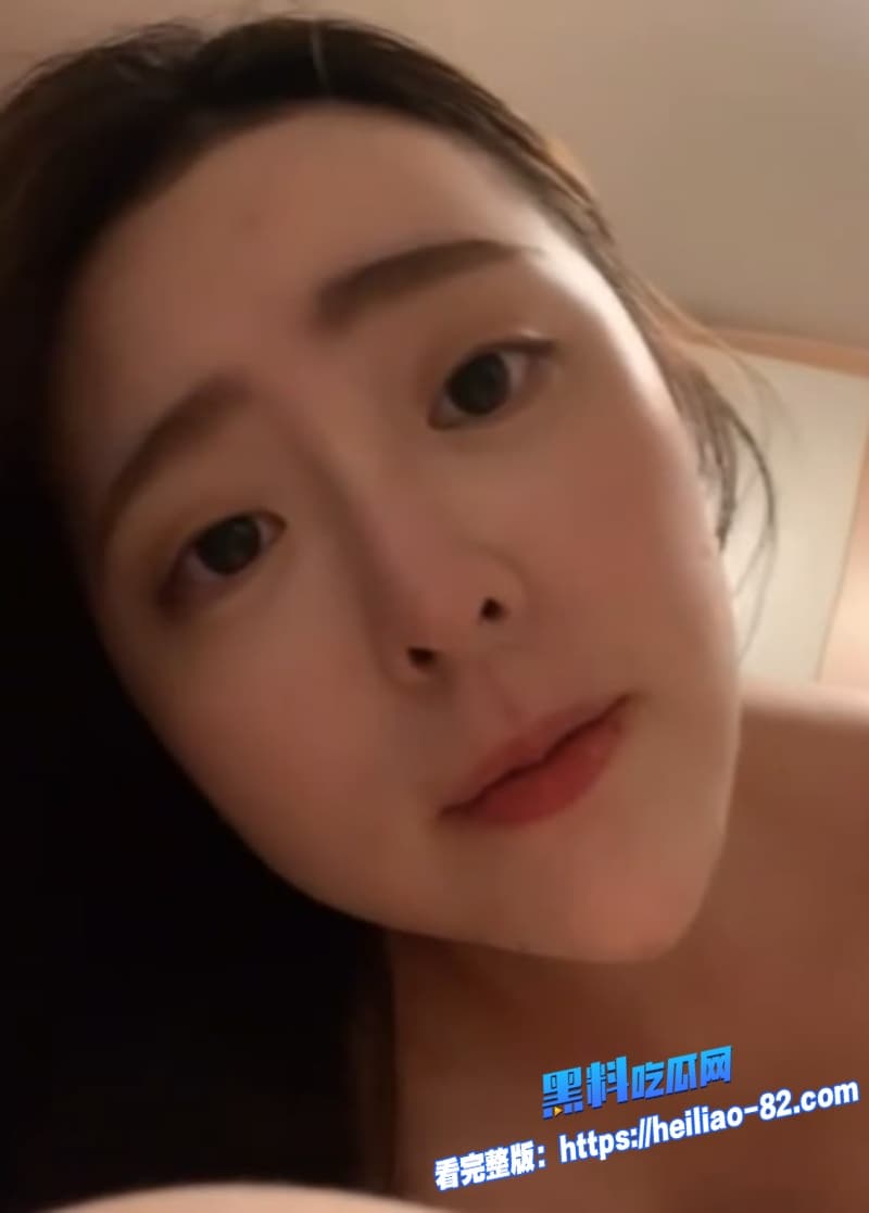 浙江大三系花肖润芸清纯女神竟爱吃肉棒吮得啧啧响还喊硬度不够反差感直接拉满9 浙江大三系花肖润芸清纯女神竟爱吃肉棒吮得啧啧响还喊硬度不够反差感直接拉满9
