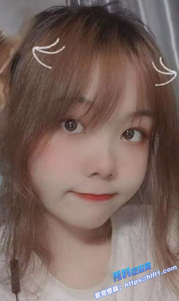 同城约炮 约到一个高颜值大学生妹子 反差小母狗 非常喜欢口交 最后射她一脸！图1
