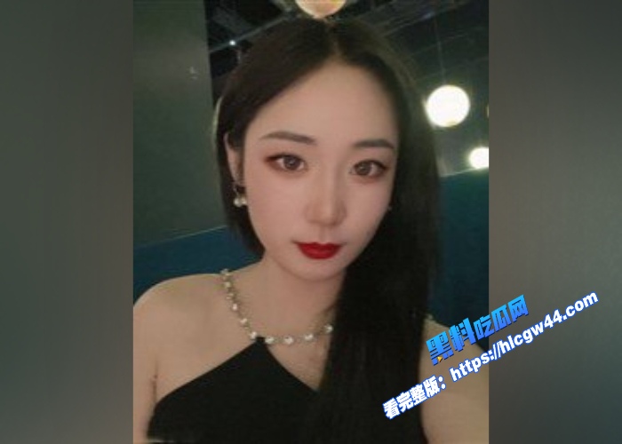百度云泄密大长腿美女职员和老板之间的私秘视频大量流出疯狂榨取老板的精液 图 1WH700x500px 百度云泄密大长腿美女职员和老板之间的私秘视频大量流出疯狂榨取老板的精液 图 1WH700x500px