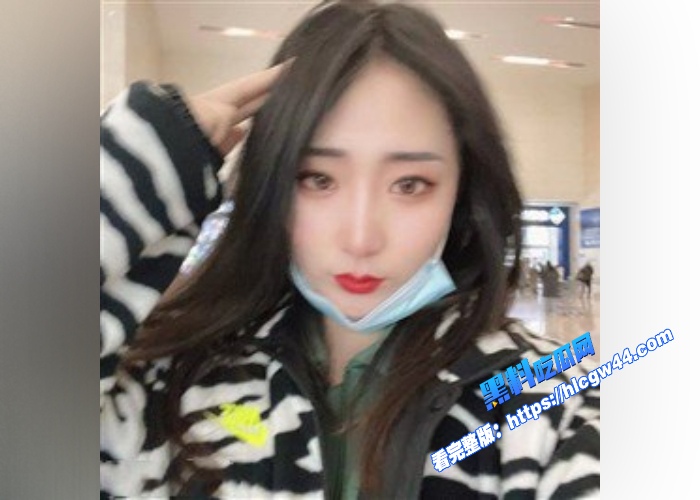 百度云泄密大长腿美女职员和老板之间的私秘视频大量流出疯狂榨取老板的精液 图 3WH700x500px 百度云泄密大长腿美女职员和老板之间的私秘视频大量流出疯狂榨取老板的精液 图 3WH700x500px