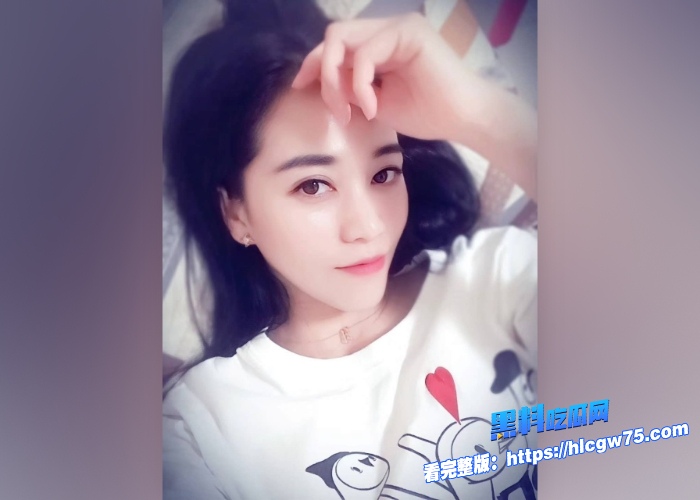 性感风骚房地产销售赵小姐和男友在家中打炮自拍视频流出疯狂后入肥臀化身打桩机骚穴淫水极多 图7