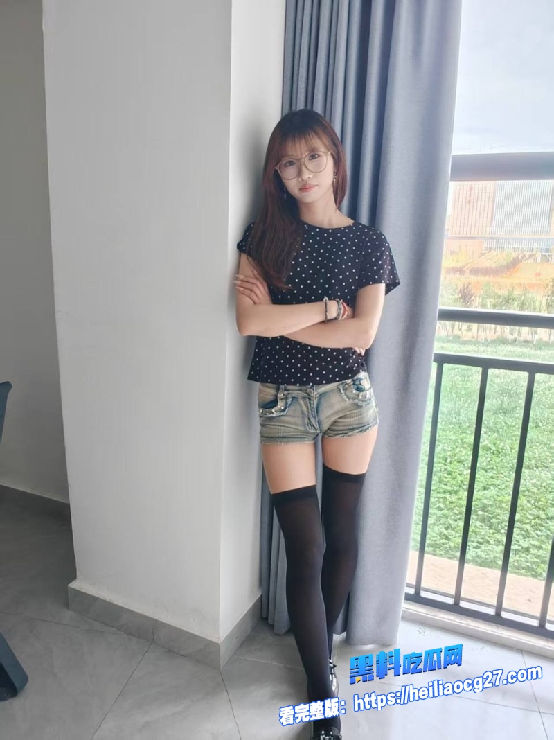 巨乳母狗学生妹10