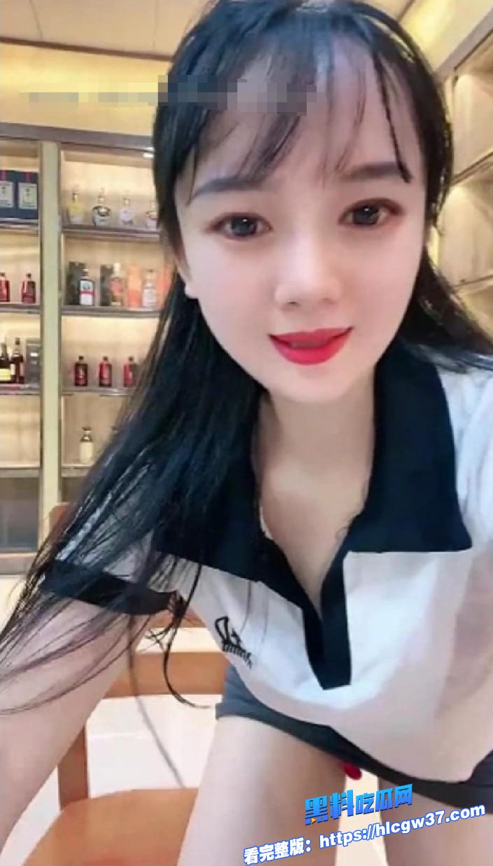 抖音网红烟酒店老板娘和榜一大哥裸聊视频曝光有颜值还有店人妻玩的就是刺激 2