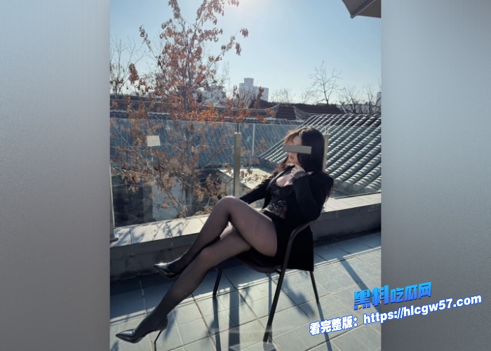 推特高人气反差女神鹿苑户外和粉丝露出车震口交啪啪各种骚话淫语不断对白超精彩 图 39