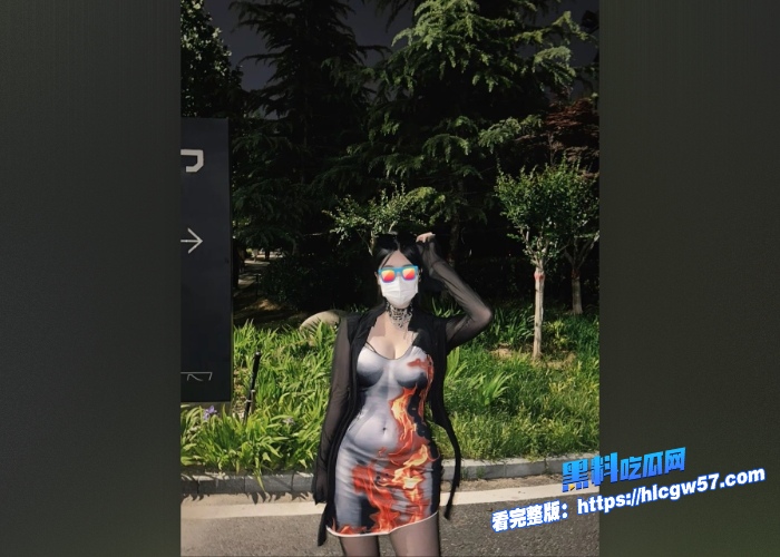 推特高人气反差女神鹿苑户外和粉丝露出车震口交啪啪各种骚话淫语不断对白超精彩 图 60