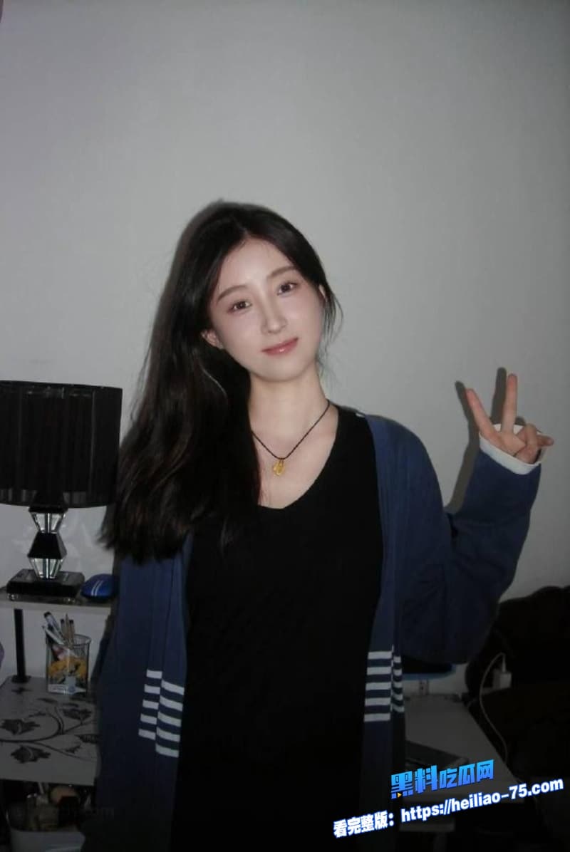 哈尔滨超高颜值反差婊宋婷不雅视频外泄表面清纯妹子私下竟是喷潮母狗5 哈尔滨超高颜值反差婊宋婷不雅视频外泄表面清纯妹子私下竟是喷潮母狗5