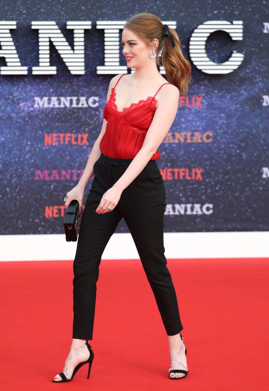 大明星真好看!神奇蜘蛛侠女主角 石头姐 艾玛·斯通(Emma Stone)高清性爱删减视频(合集版)假戏真做啊? 图6 大明星真好看!神奇蜘蛛侠女主角 石头姐 艾玛·斯通(Emma Stone)高清性爱删减视频(合集版)假戏真做啊? 图6