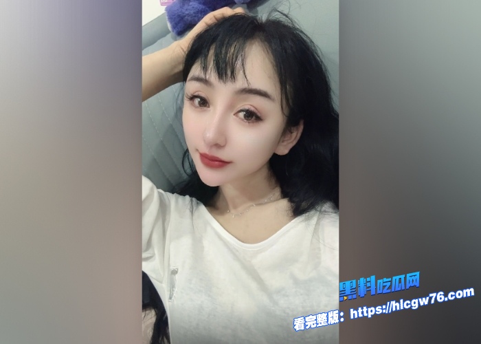 甘肃临夏网红马宝贝抖音很火评论区万人求的康师傅矿泉水自慰视频完整版来袭抖音还是性压抑太严重了 图4 甘肃临夏网红马宝贝抖音很火评论区万人求的康师傅矿泉水自慰视频完整版来袭抖音还是性压抑太严重了 图4