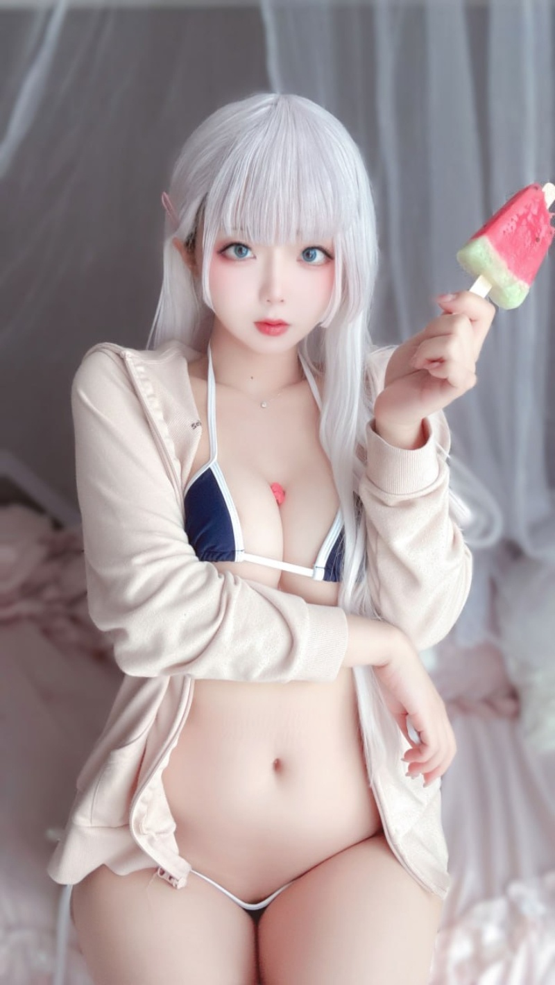 COS13